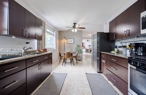 Santa Rosa House | Villa Maxine Retreat: Mountainview Pool Escape