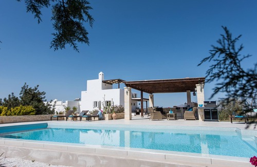 Plaka Villa | Villa Melodie, fantastic pool & terraces, sea view