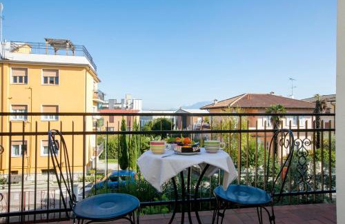 Desenzano del Garda Apartment | Villa Mimosa Appartamento 5 - Happy Rentals