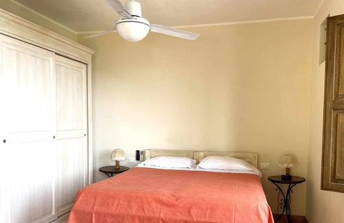 Malfa House | Villa Mimosa - with large garden and sea view
