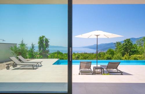 Kastav Villa | Villa Minimal by Interhome