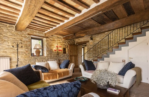 Monteluiano Villa | Villa Minotti - Charming villa with private pool, spa and garden near Gubbio