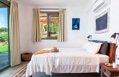 Evgiros Villa | Villa Mirtes with breathtaking sea view,close to Porto Katsiki and Egremni