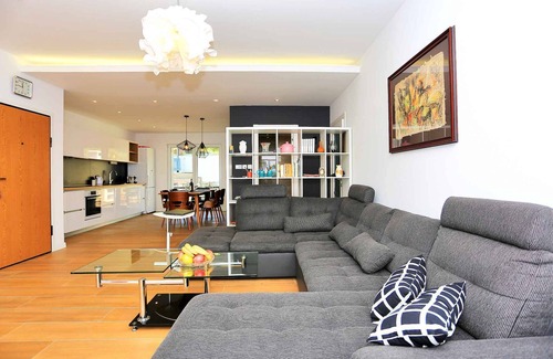 Kukljica Villa | Villa mit Pool und direkt am Strand