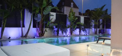 Le Mourillon Villa | Villa moderne - BATTERIE BASSE - pied dans l eau Toulon