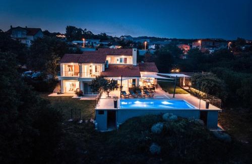 Rijeka Villa | Villa Morčić with a sea view - Rijeka