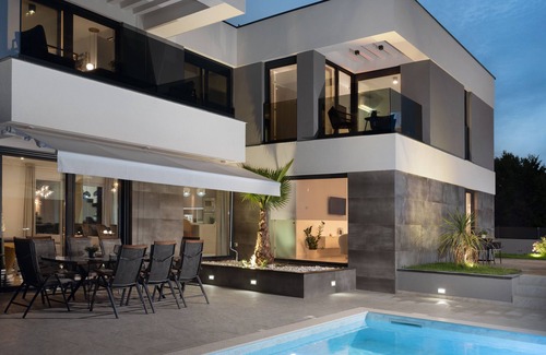 Nin Villa | Villa N Drage with pool