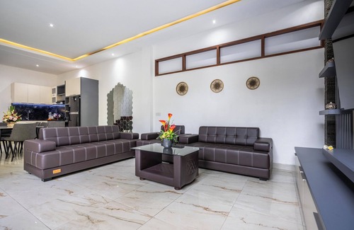 Drupadi Villa | Villa Naga (by JB Villas)