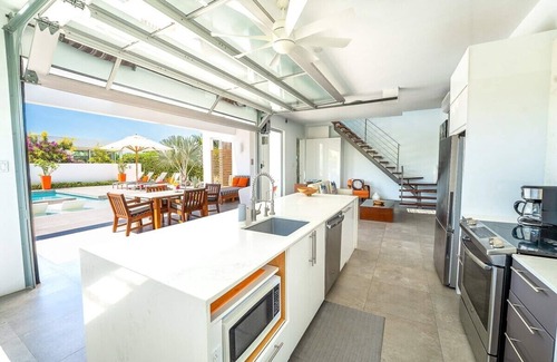 Long Bay Villa | Villa Near Ocean + Private Pool - White Villas (3)
