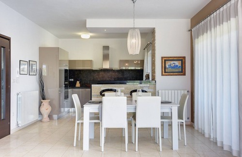 Rovinjsko Selo Villa | Villa near Rovinj with Pool and Sea Views