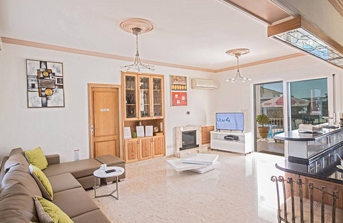 Paralimni Villa | Villa Nekta - Luxury 5 Bedroom Villa with Great Pool Area- Home Gym