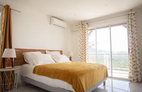 Pointe-Noire Villa | Villa Nia avec vue d'exception