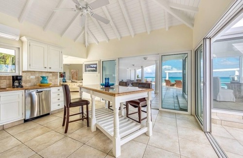 Les Terres Basses Villa | Villa Nid D'Amour Fall Incentive | Ocean View - Located in Magnificent Terres Basses with Private Pool