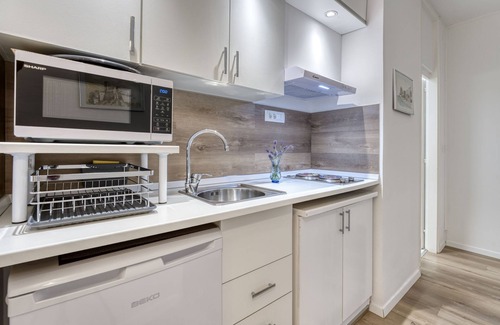 Ika Apartment | Villa Nika by Interhome