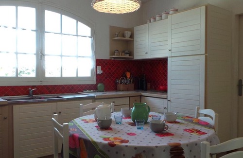 Noirmoutier-en-l'Ile House | Villa Noirmoutier-en-l'Île, 3 bedrooms, 8 persons