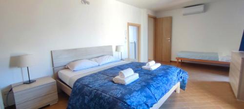 Zona XXX Castel Fusano Apartment | Villa Oasi con piscina - Infernetto, Roma