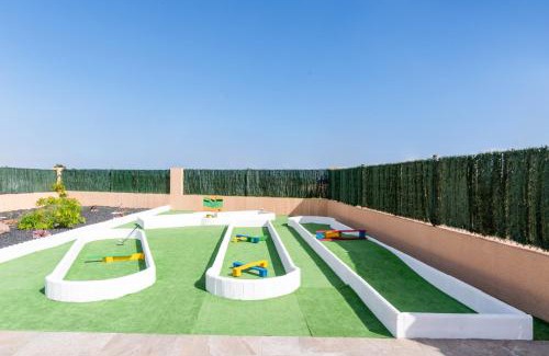 Costa de Antigua Villa | Villa Ocean Paradise by Villa Plus