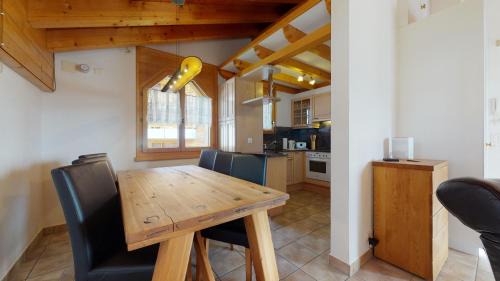 Leukerbad Apartment | Villa Octogon, 2 Bedrooms, ideally located in Leukerbad