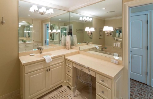 Historic District - North Villa | Villa on Broughton Main by Lucky Savannah