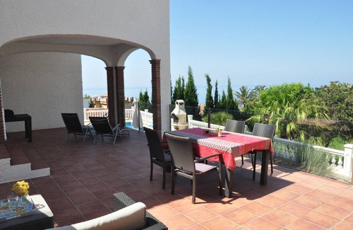 Salobrena Villa | Villa on wonderful urbanisation with private pool