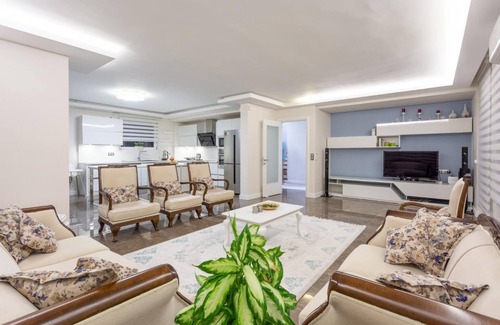 Dalyan Villa | Villa Ozcelik - Five Bedroom Villa, Sleeps 10