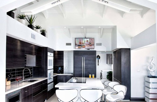 Oyster Pond Villa | Villa Paradiso (4/6 Rooms)