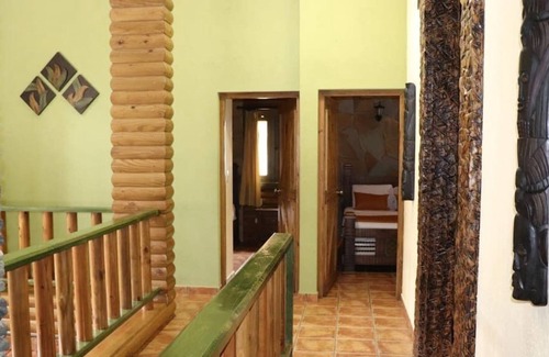 Las Guazaras Villa | Villa Palmera with Air Conditioning - Jarabacoa RD