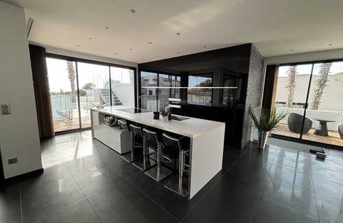 Cap d'Agde Villa | Villa Palmiers - 5 bedroom villa with sea view, 50m from the beach