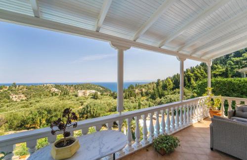 Agios Nikitas Villa | VILLA PANOREA
