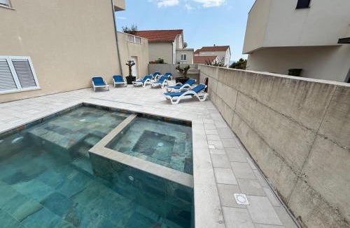 Businci Apartment | Villa Paradiso