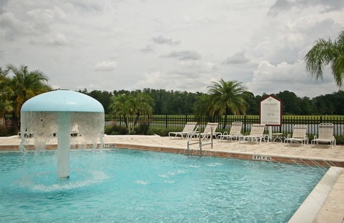 Trafalgar Village Boat Rental | Villa Paradiso located in the Trafalgar Village Resort 6 bedrooms poo/spa