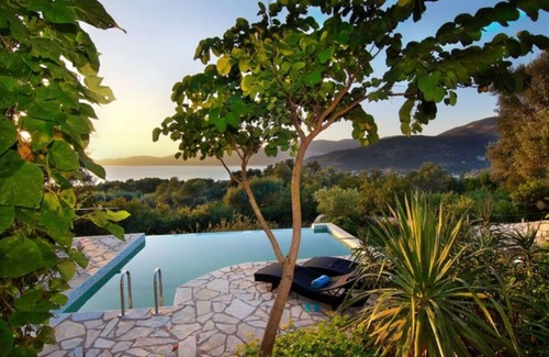 Evgiros Villa | Villa Philomena Orlaya Nähe Ammousa Beach