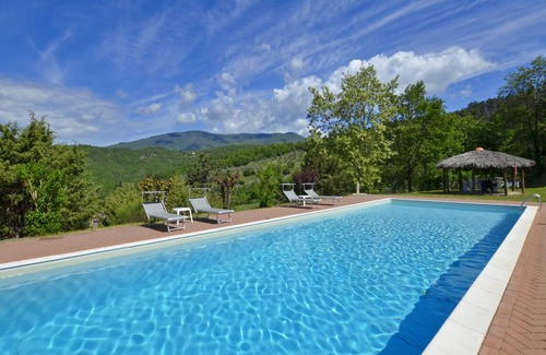 Anghiari Villa | Villa Piombona - Four Bedroom Villa, Sleeps 8