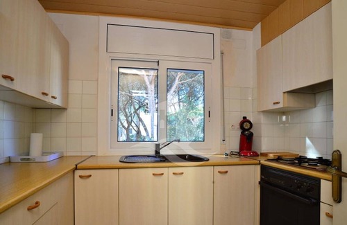Platja d'Aro Villa | Villa, Playa de aro, 10 pers, 100 m from the beach, Private parking