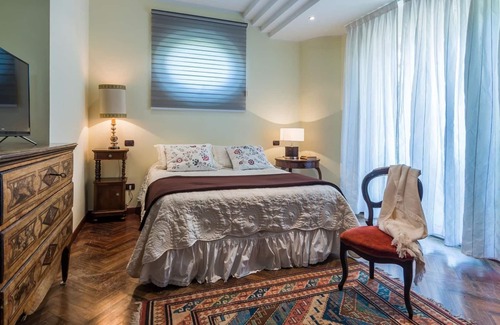 Mogliano Villa | Villa Poggio 8 - Four Bedroom Villa, Sleeps 8