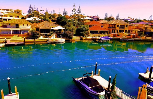 Wannanup House | Villa Port Grimaud on Bouvard Island