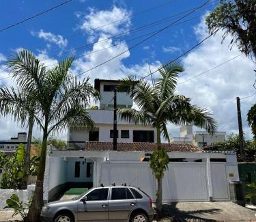 Pereque-Acu House | Villa Pousamar Ubatuba - Suite 01