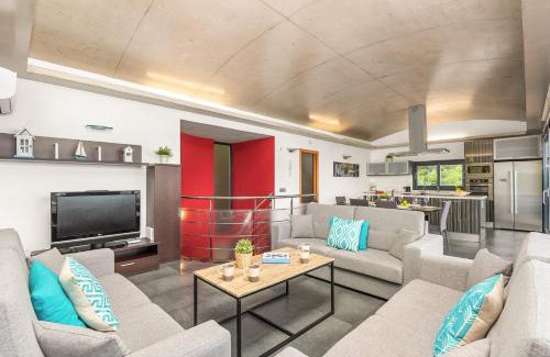 Punta Prima Villa | Villa Primasol by Villa Plus