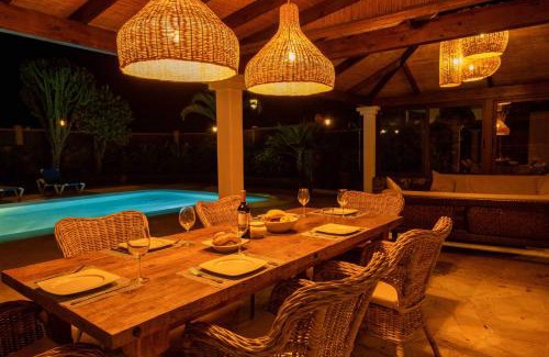 Corralejo Villa | Villa Privada en un entorno único