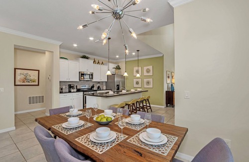 Loughman House | Villa! Private Pool & Game Room! Near Disney