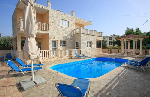 Prodromi Villa | Villa Prodromi: Large Private Pool, A/C, WiFi