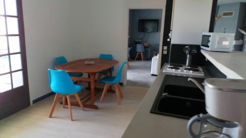 Vias House | villa provençal avec piscine a vias de 10 personnes