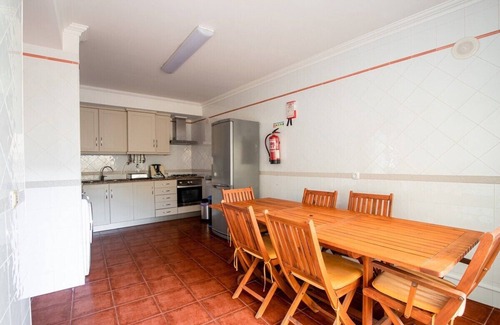 Lourinha House | Villa with Jacuzzi and Baby Friendly Close to Dino Park and Beaches