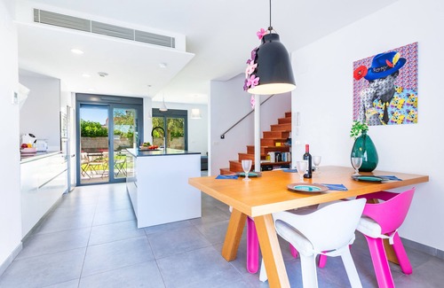 Vinaros House | Villa Puerto Blanco close to the Beach with Pool & Wi-Fi