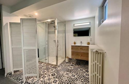 Brive-la-Gaillarde House | Villa Quintel -Proche gare & centre -JardinBalcon