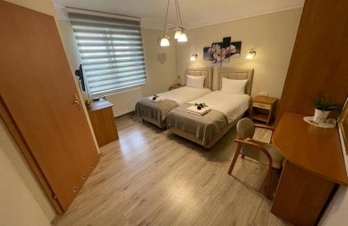 Koscierzyna Hotel | Villa Regina - Spokojna okolica - 100 metrów od lasu - blisko szpitala