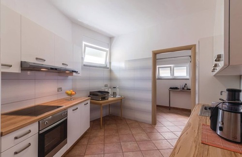 Vintijan Villa | Villa Relax - Pool, Sauna, Gym, Jacuzzi, Games