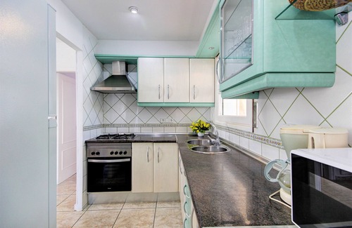 Empuriabrava Ski Chalet | VILLA REQUESENS 139 B Empuriabrava