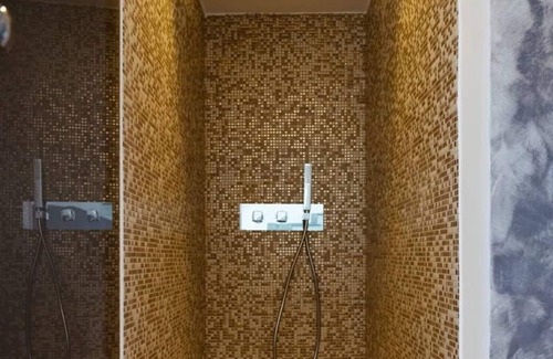 Turi Villa | Villa "Resta with Pool and Spa", Sea View & Wi-Fi