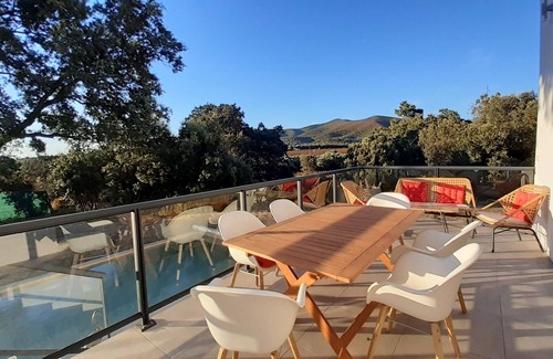 Belgodere Villa | Villa Rossa, Contemporary Heated pool